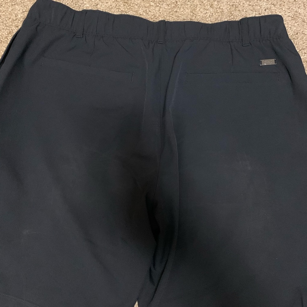 Women’s Under Armour Shorts - Size 14